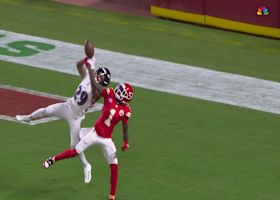 Ar'Darius Washington breaks up would-be TD on Mahomes' third-down throw to end zone