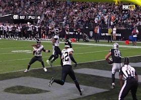 Geno finds Bowers for a CLUTCH TD to trim Jags lead to 30-29
