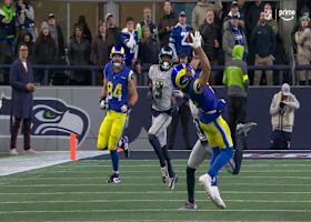 Puka Nacua shows off his acrobatic skills in 27-yard gain in crunch time