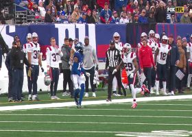 Jalin Hyatt hauls in DeVito's 41-yard dime along the sideline