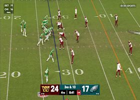 Von Miller's third-down sack puts Eagles on the brink of defeat