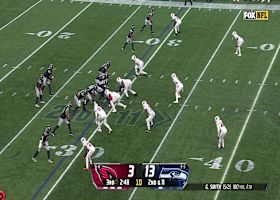 Kenneth Walker HURDLES Cards' defender on way to 21-yard, first down