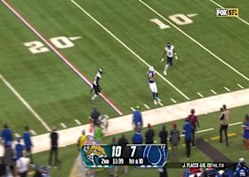 Flacco flicks 26-yard dime to Pittman Jr. on a corner route