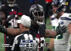 Kentavius Street's first sack of 2025 drops Darnold