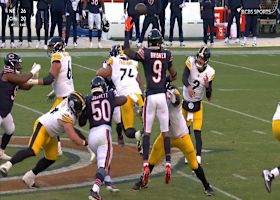 Jaquan Brisker seals Bears eighth win of 2025 with leaping fourth down stop