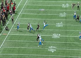 Easton Stick's first pass slips past Lions defense for 15 yards