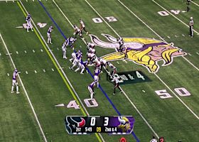 Davis Mills delivers an 18-yard strike to John Metchie III