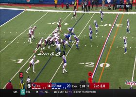 Zappe finds Tyquan Thorton for 14-yard pass down the sideline