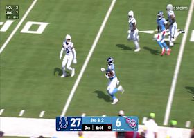 Chestnut's 27-yard dash gets Titans inside the 5 vs. the Colts
