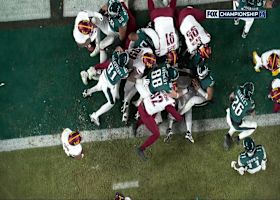 Jalen Hurts' third TD run of day gets Eagles to 40-point mark vs. Commanders