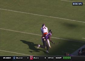 Nix's 26-yard back-shoulder pass dots Sutton near midfield