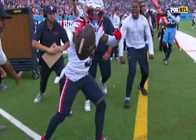 Demario Douglas hauls in a 21-yard Drake Maye pass with one hand to extend Patriots' drive