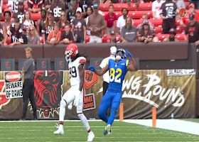 Can't-Miss Play: Tru Edwards channels Antonio Freeman on ridiculous falling catch via ricochet