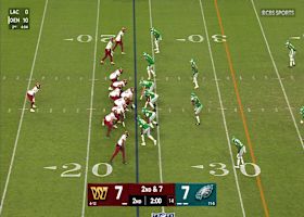 Jalyx Hunt's diving INT sets Eagles up in Washington territory