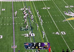 Dobbs perfectly delivers ball to Chism III for 11 yard gain