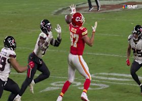 Can't-Miss Play: Kelce's dropped pass leads to critical ricochet INT by Al-Shaair