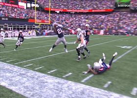 Jaylinn Hawkins secures Geno Smith's first interception as a Raider