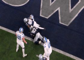 David Montgomery punches in a 3-yard run for a Lions TD