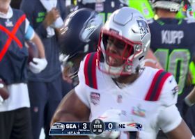 Woodson out-speeds Shaheed on 5-yard TFL chase down