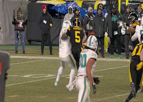 Jalen Ramsey engulfs Tua Tagovailoa on corner blitz for huge loss