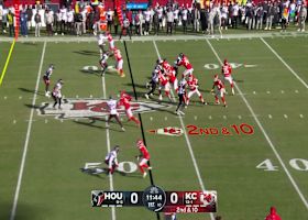 Christian Harris is a blur on 7-yard sack of Mahomes