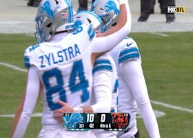 Jake Bates' 34-yard FG boosts Lions' lead to 13-0 over Bears