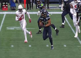 Charbonnet rumbles for a 30-yard gain tackle-breaking burst