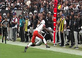 Tre Tucker goes horizontal to snag 19-yard ball from Geno Smith