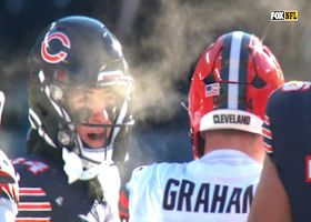 Colston Loveland makes diving sideline grab for 19-yard gain vs. Browns