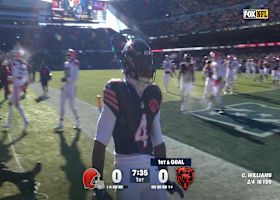D'Andre Swift cuts through cold to open scoring with 6-yard TD vs. Browns