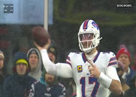 Allen rips 24-yard dime to Kincaid over the middle