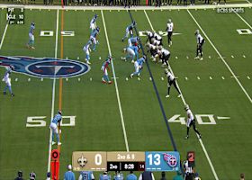 Olave's 16-yard reception moves Saints into Titans' territory