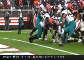 Kareem Hunt's Wildcat TD run extends Browns lead to 20-7 vs. Jags