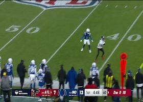 Darnell Mooney wins the 1-on-1 matchup vs. Sauce Gardner for 17-yard reception