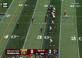 Mariota sacked for a 3-yard loss