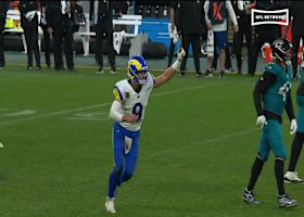 Can't-Miss Play: Deep TD alert! Stafford's scoring strike to Ferguson travels over 45 yards in air