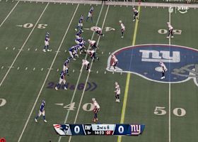 Jaxson Dart makes throw on run to Gunner Olszewski for 50-yard catch and run