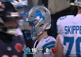 Jake Bates' third FG of game give Lions 16-0 lead over Bears