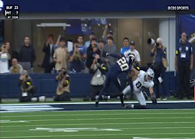 Can't-Miss Play: Catch of the year? Brock Bowers hauls in incredible one-handed touchdown grab