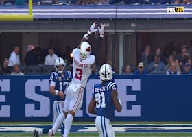 Mack Wilson Sr. looks like an All-Pro DB on leaping INT vs. Daniel Jones