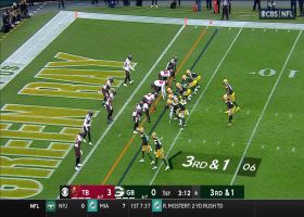 Bucs' stuff Aaron Jones for 1-yard loss on third-and-1