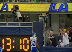 Cody Schrader stampedes into the endzone for Rams' third TD vs. Cowboys