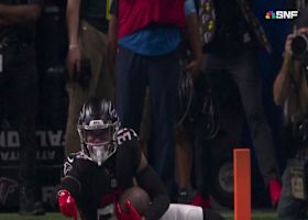 Justin Simmons nabs sixth career INT vs. Mahomes on QB's end-zone throw
