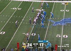 Goff's fourth-down pass finds LaPorta inside the Vikings 30-yard line
