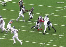 Danielle Hunter explodes into backfield to sack Ward for 7-yard loss