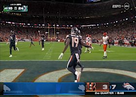 Marvin Mims Jr. sprints to a 16-yard TD via end-around play vs. Bengals