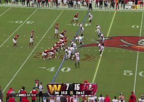 Jayden Daniels' 11-yard scramble gets Commanders into Bucs territory