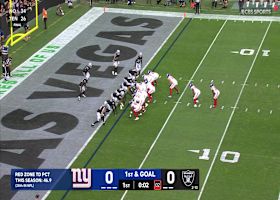 Devin Singletary's fourth TD of 2025 opens scoring in Giants-Raiders game