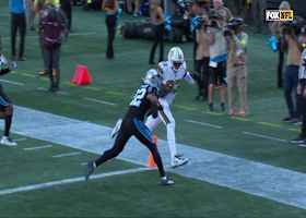 Shough's second TD pass sees Juwan Johnson win a race to the pylon