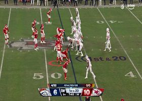 Nix's sideline strike finds Sutton for 23 yards